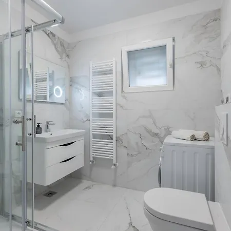 Iva Private Pool *