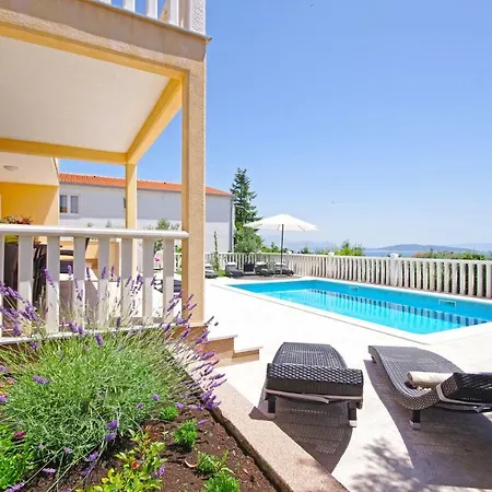 Iva Private Pool Kastel Novi