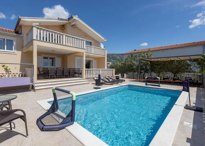 Iva Private Pool *