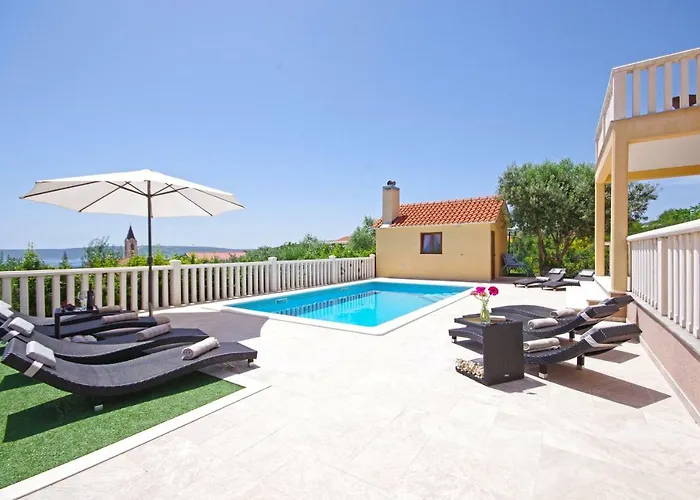 Iva Private Pool *