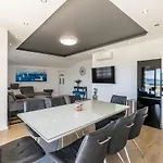 Iva Private Pool