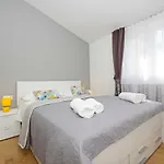 Iva Private Pool * Kaštel Novi